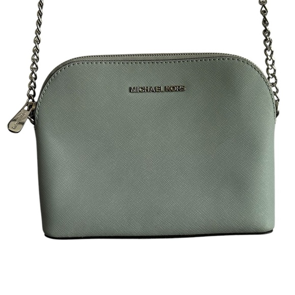 Michael Kors Saffiano Leather Crossbody Bag • Used - Picture 1 of 5
